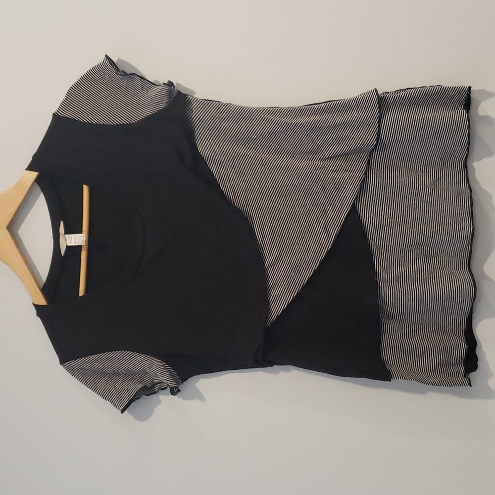 Three Seasons Maternity black/white medium t-shirt
